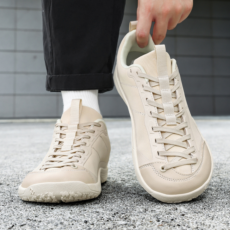 รองเท้าผ้าใบแบบลำลอง หัวรองเท้ - Sneaker Box บทวิจารณ์และราคา