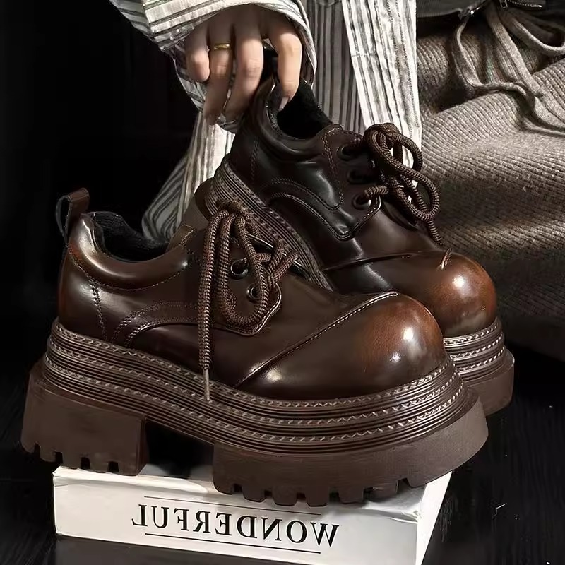 รองเท้าโลฟเฟอร์สไตล์เรโทรอังกฤ - Leather Shoe Polish บทวิจารณ์และราคา
